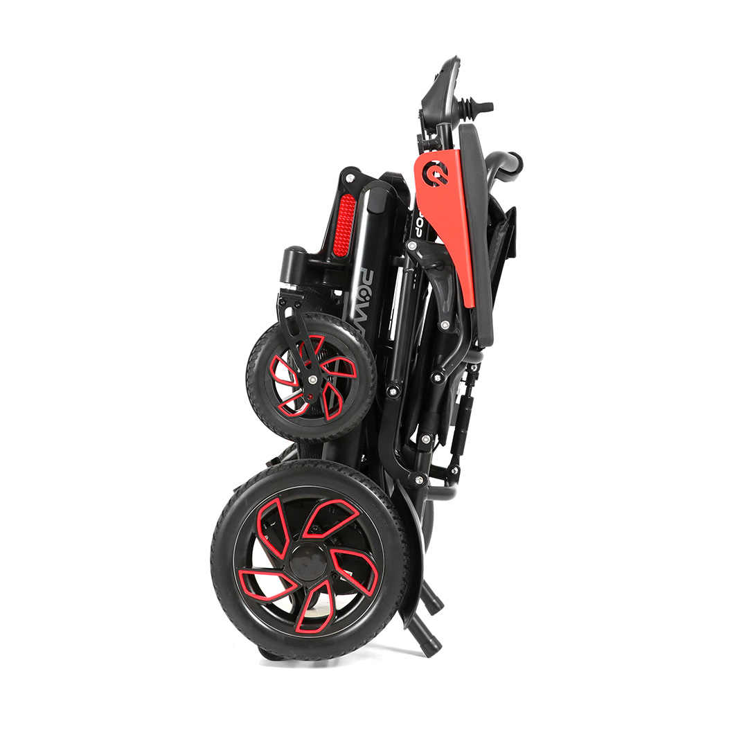 Cadeira de rodas Pop Hybrid dobrada mostrando compacta��o para transporte
