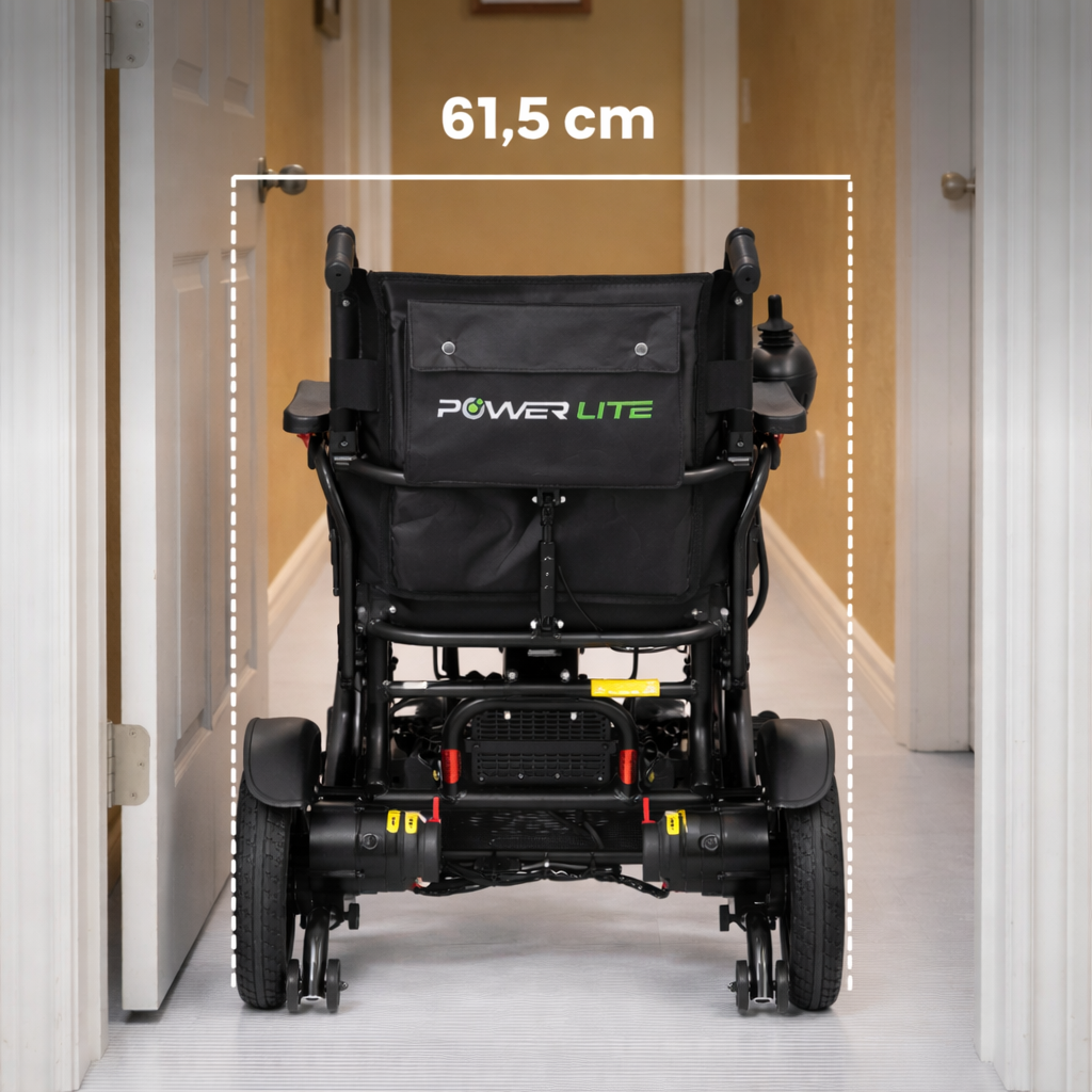 Cadeira de rodas motorizada Pop Hybrid passando por uma porta, mostrando a largura de 61,5 cm